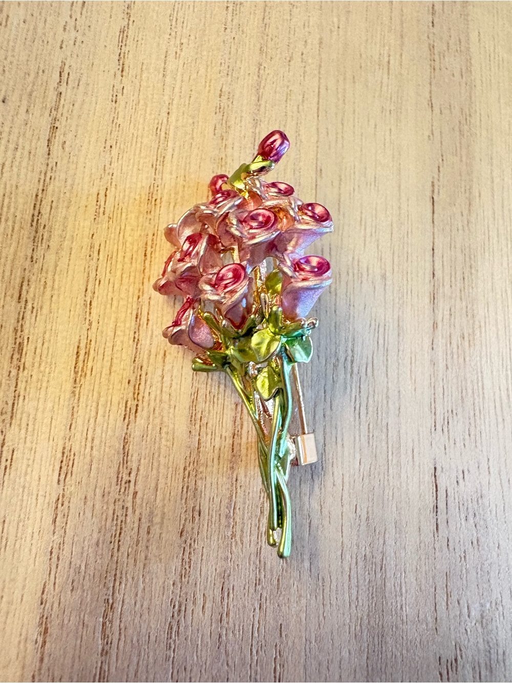 Vintage-Inspired Pink Rose Bouquet Brooch Pin - Women Jewelry